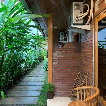 Budi Bambu Homestay Yogyakarta Bangunjiwo Mitra Reddoorz Jarakan Εξωτερικό φωτογραφία